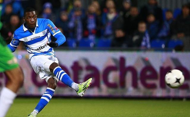 3人低迷 3人低迷